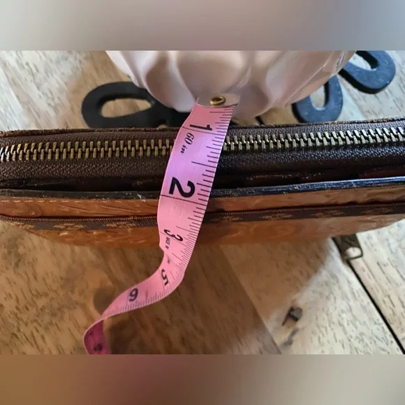 Patricia Nash Tan Embossed Floral Wallet - Picture 15 of 15